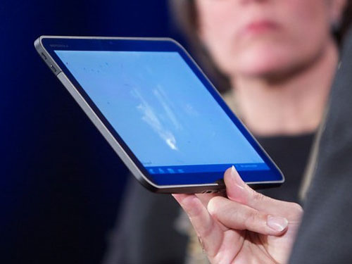 Tablet da Motorola com Android Honeycomb. Imagem do Techtree