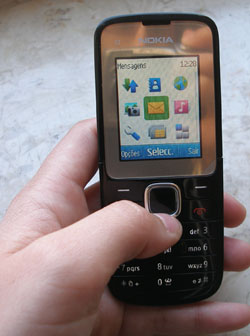 Nokia C2-00. Imagem TeK