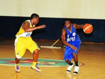 Basquetebol/Angola: 1.º de Agosto e Petro jogam clássico na Cidadela -  Basquetebol - SAPO Desporto