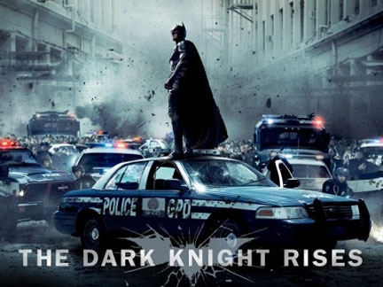Cinema: Batman continua imbatível