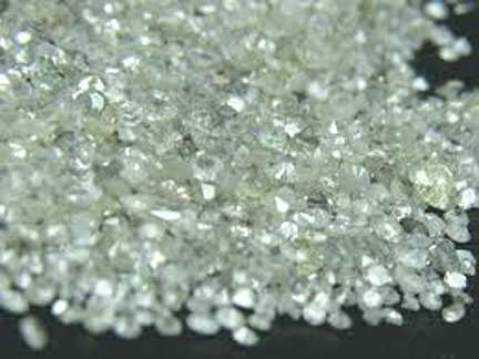Governo entrega licenças de exploração artesanal de diamantes