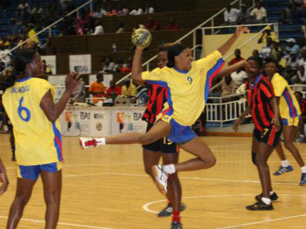 Senhoras do Petro de Luanda podem vencer no Andebol