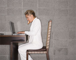 O seu chefe põe-na doente?