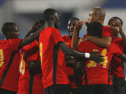 imgs.sapo.pt/tpa/content/img/futebol-angola.jpg